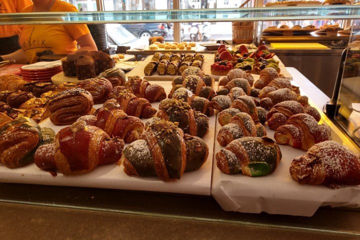 a bunch of food is on display